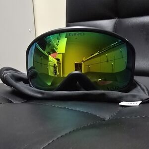 ❤️GIRO Snow Goggles vivid